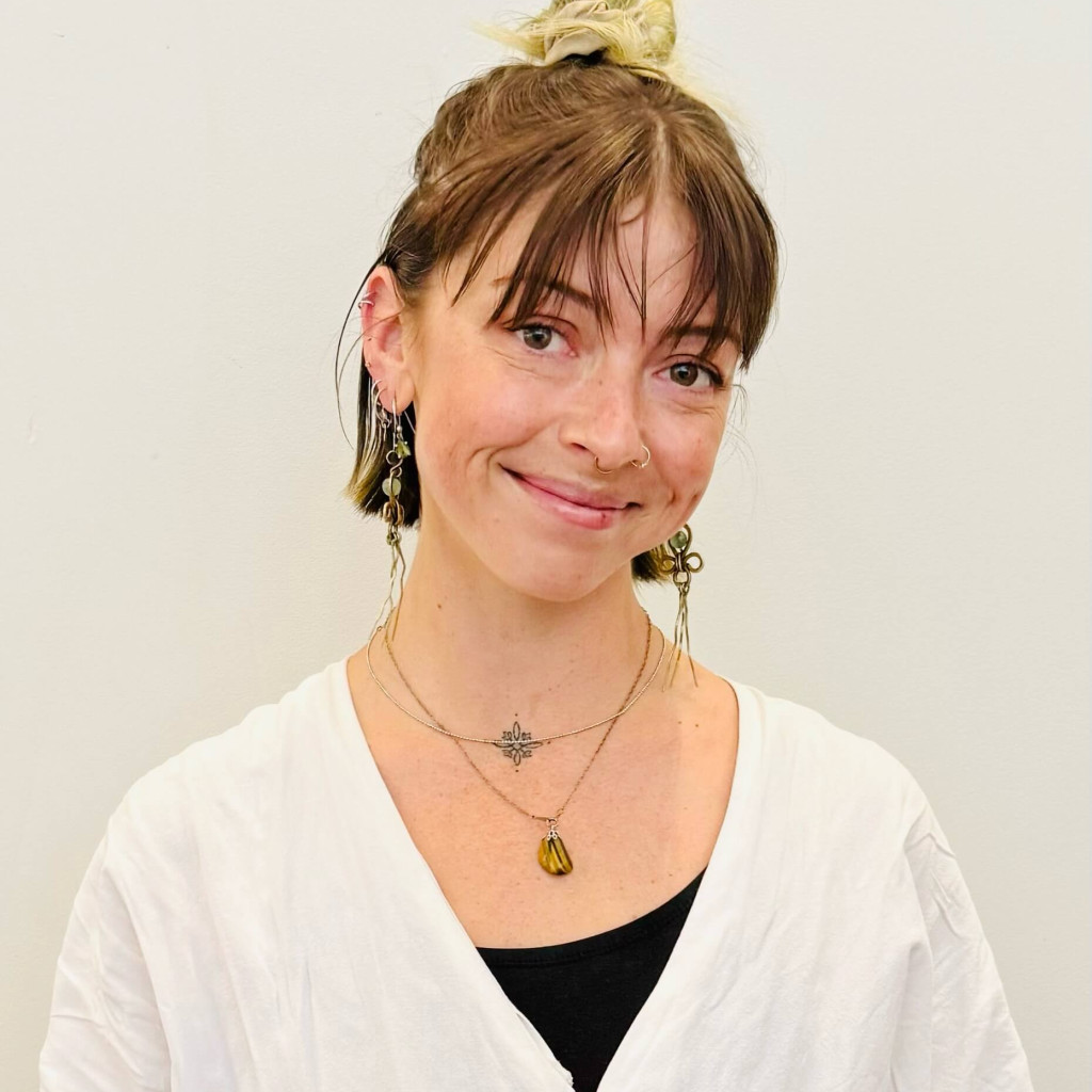 Monique Cooper offers Remedial, Relaxation, Pregnancy, Hot Stone and Facial Massage at Brunswick Holistic Health in Melbourne